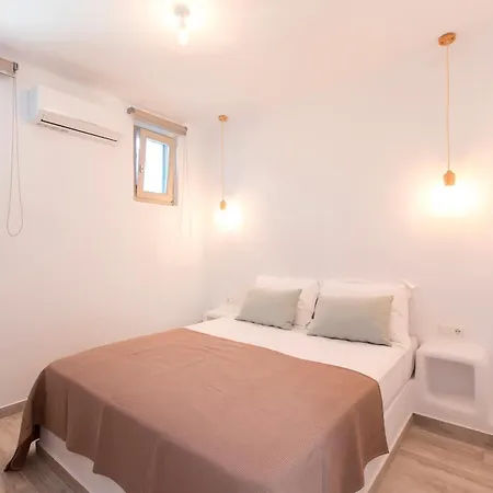 Villa Rocabella Just 100M From Glyfada Beach וילה *